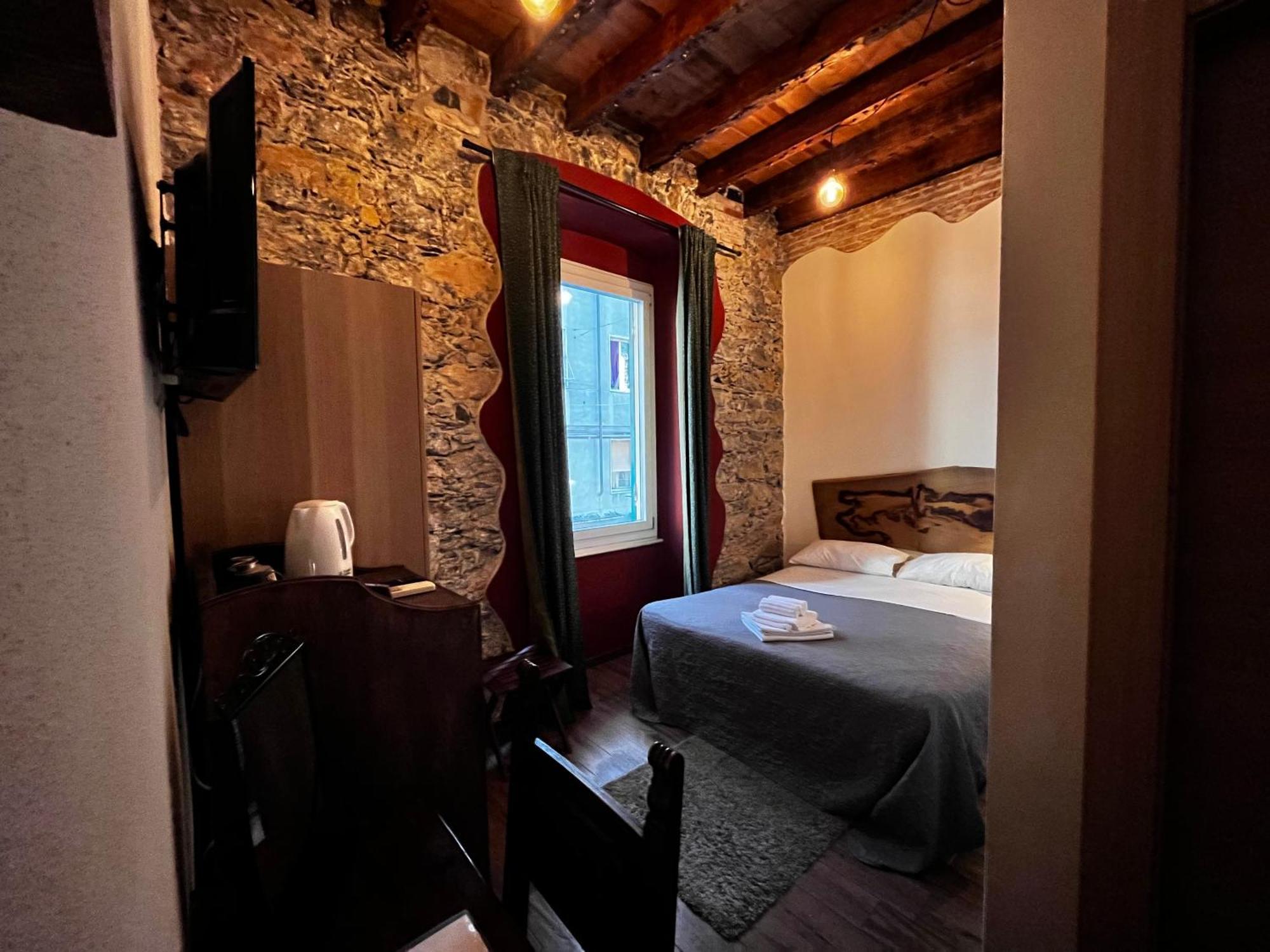 La Taverna del Metallo Rooms La Spezia Esterno foto