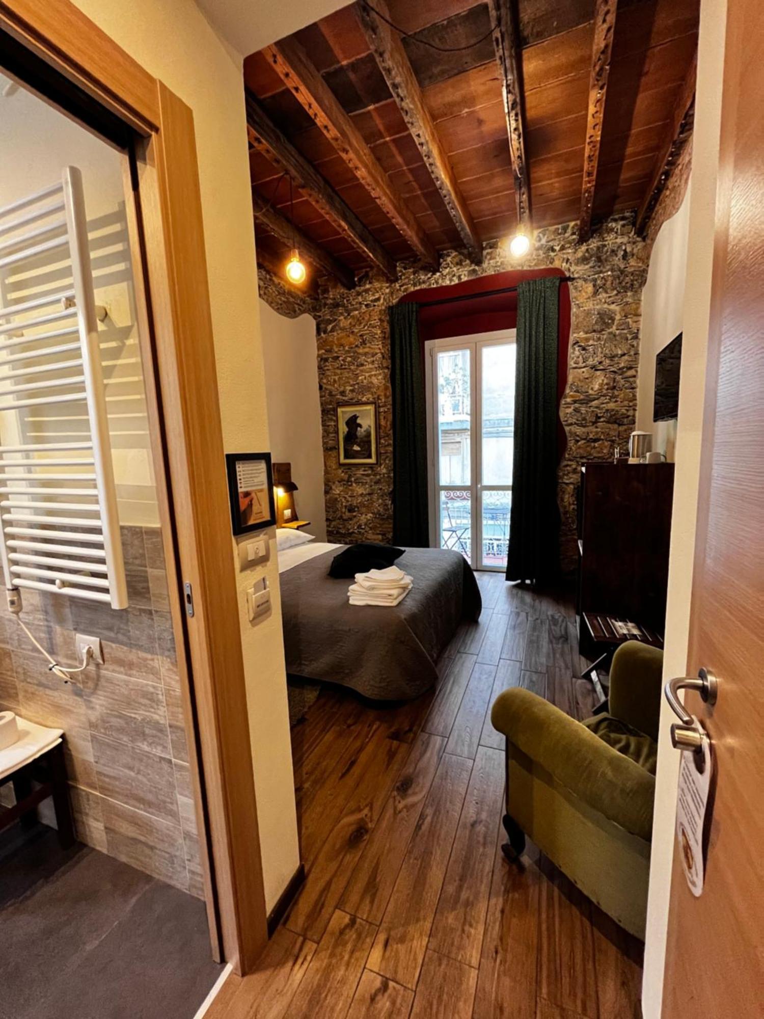 La Taverna del Metallo Rooms La Spezia Esterno foto
