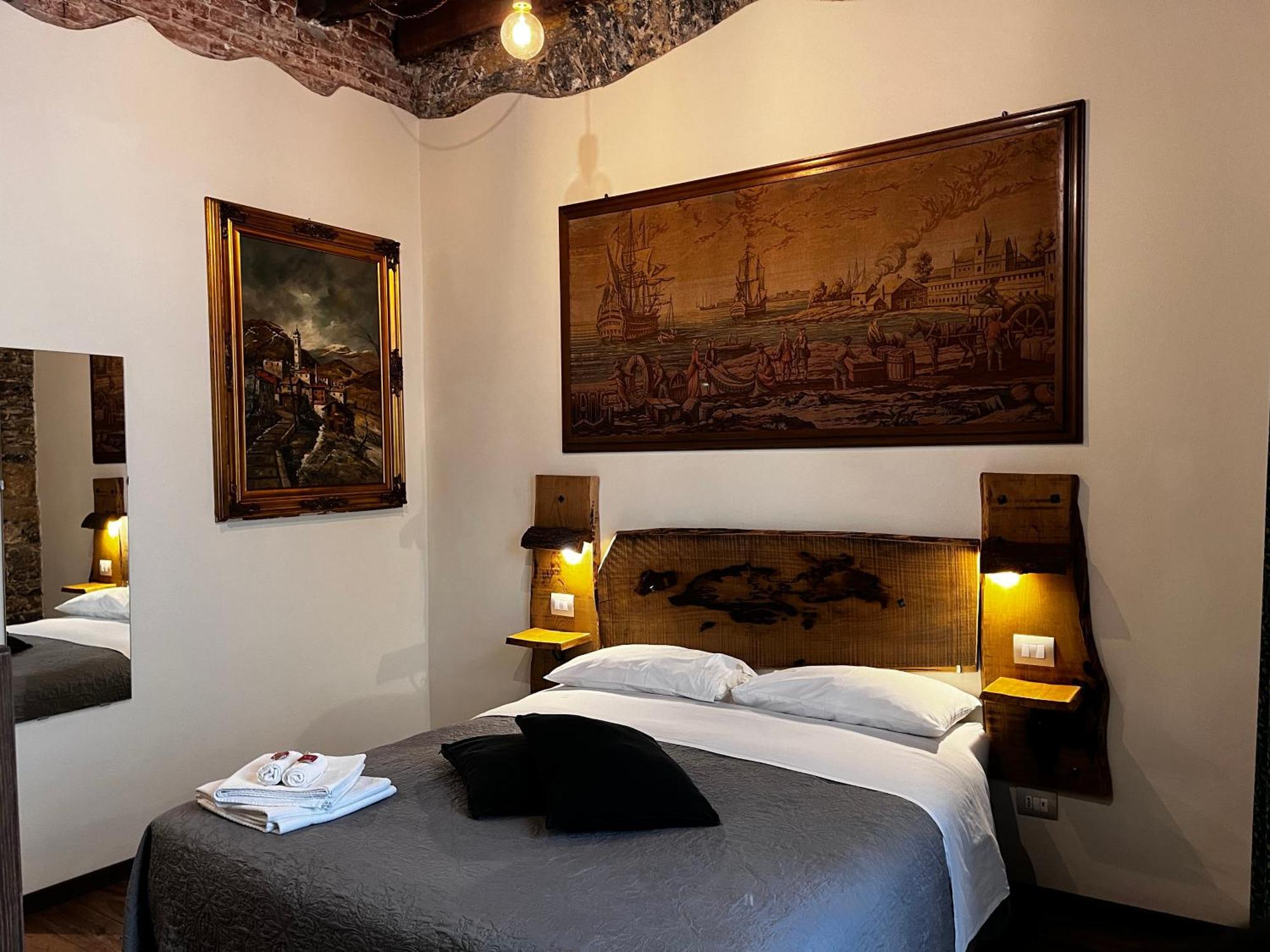 La Taverna del Metallo Rooms La Spezia Esterno foto