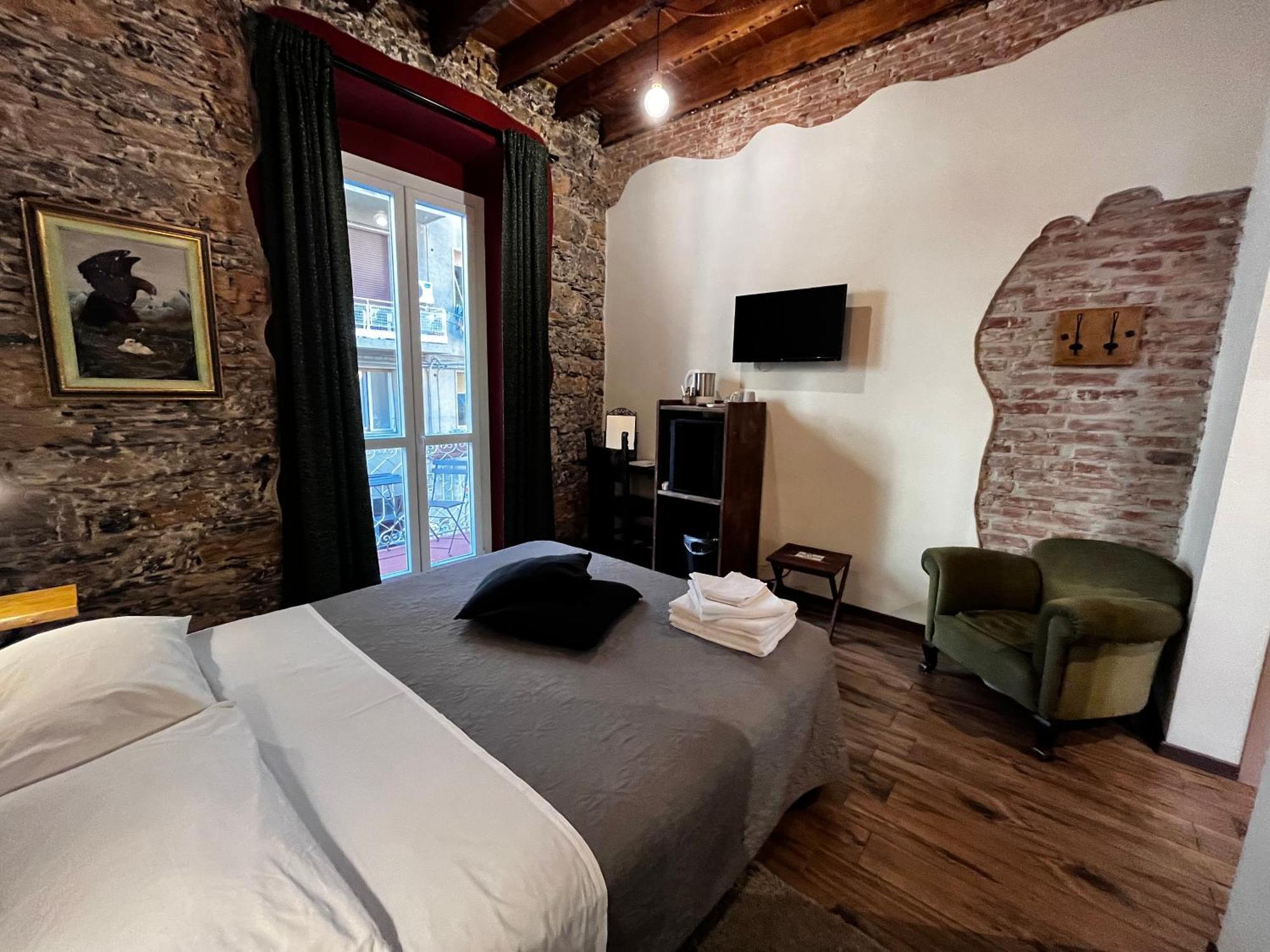 La Taverna del Metallo Rooms La Spezia Esterno foto