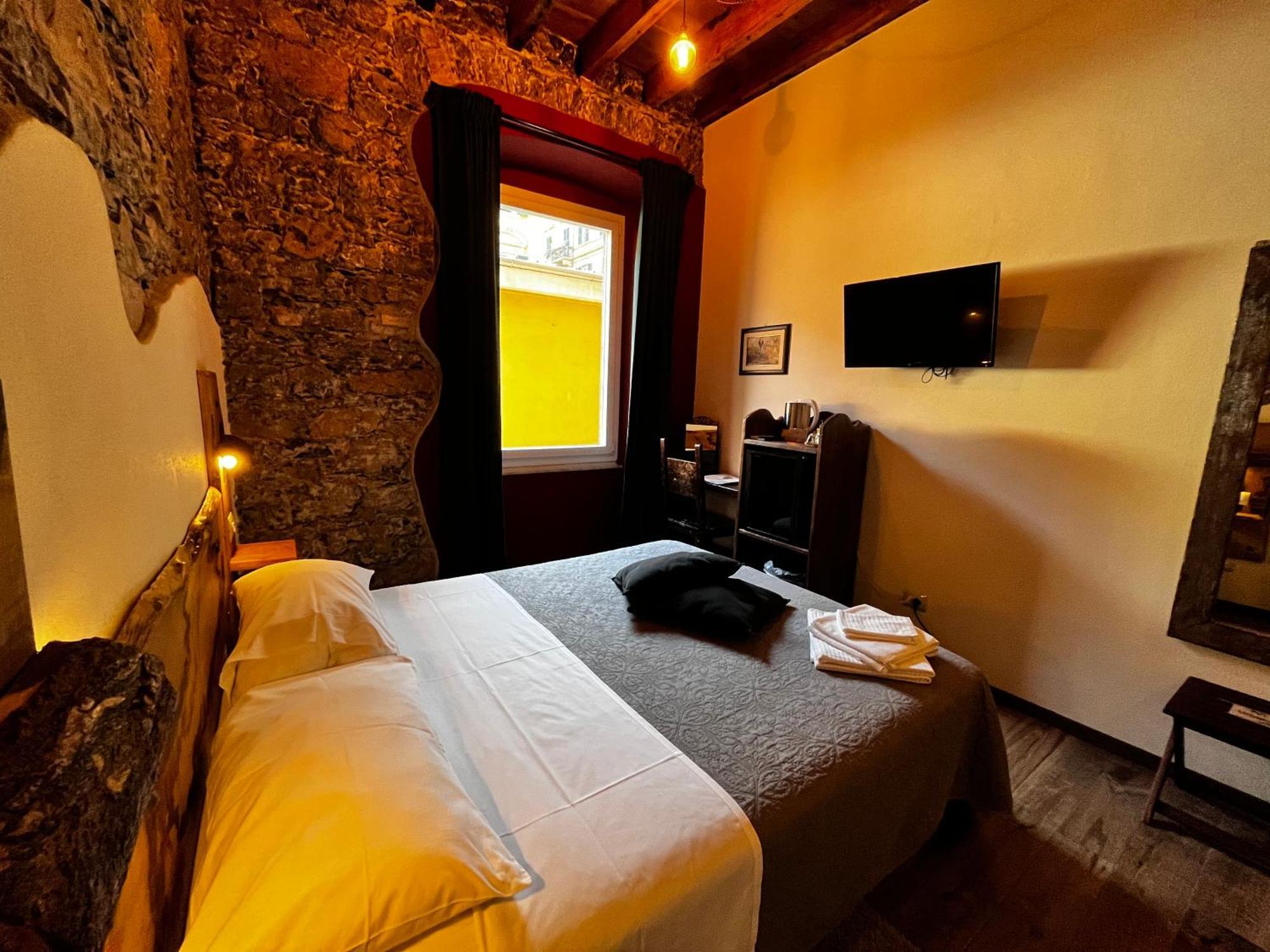 La Taverna del Metallo Rooms La Spezia Esterno foto